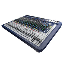 Soundcraft Signature 22 Compact 22-Channel Mixer (with Effects)